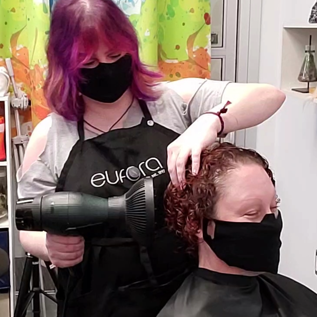 Diffuser blow-drying curly hair with correct technique - healthy heat styling - Wicked Hues New Orleans